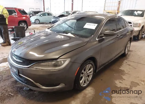 2017 Chrysler 200 Limited Platinum z USA, uszkodzony, nr VIN 1C3CCCAB4HN506830